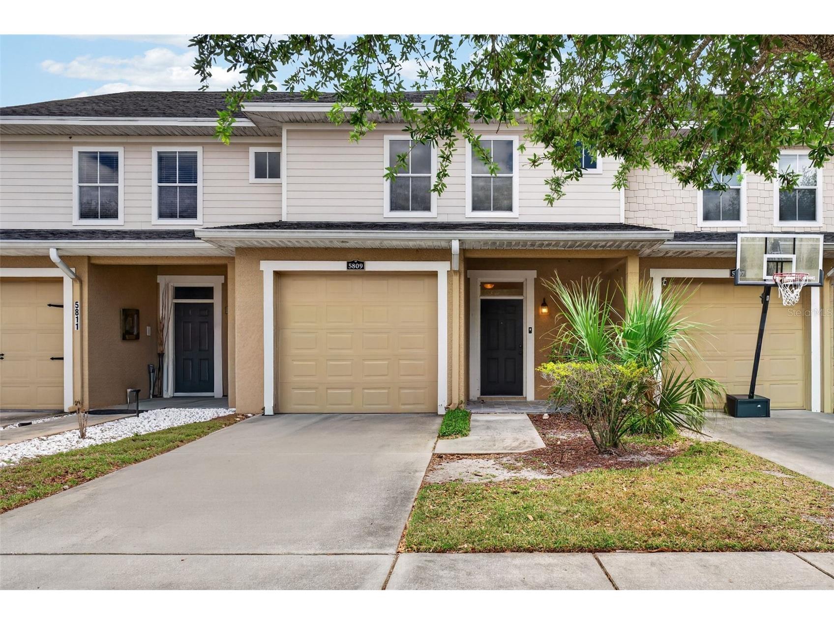 5809 Leopardstown Drive Tampa FL 33610 TB8502504 image2