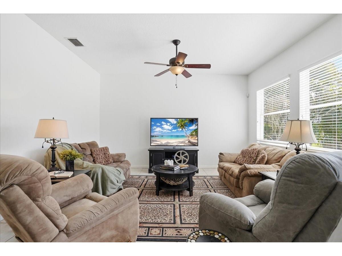 5809 Lexington Drive Parrish FL 34219 A4689962 image13