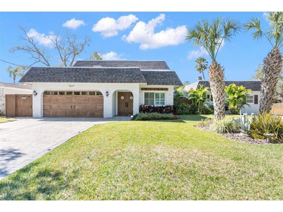 5809 Rio Drive New Port Richey FL 34652 W7861811 image1
