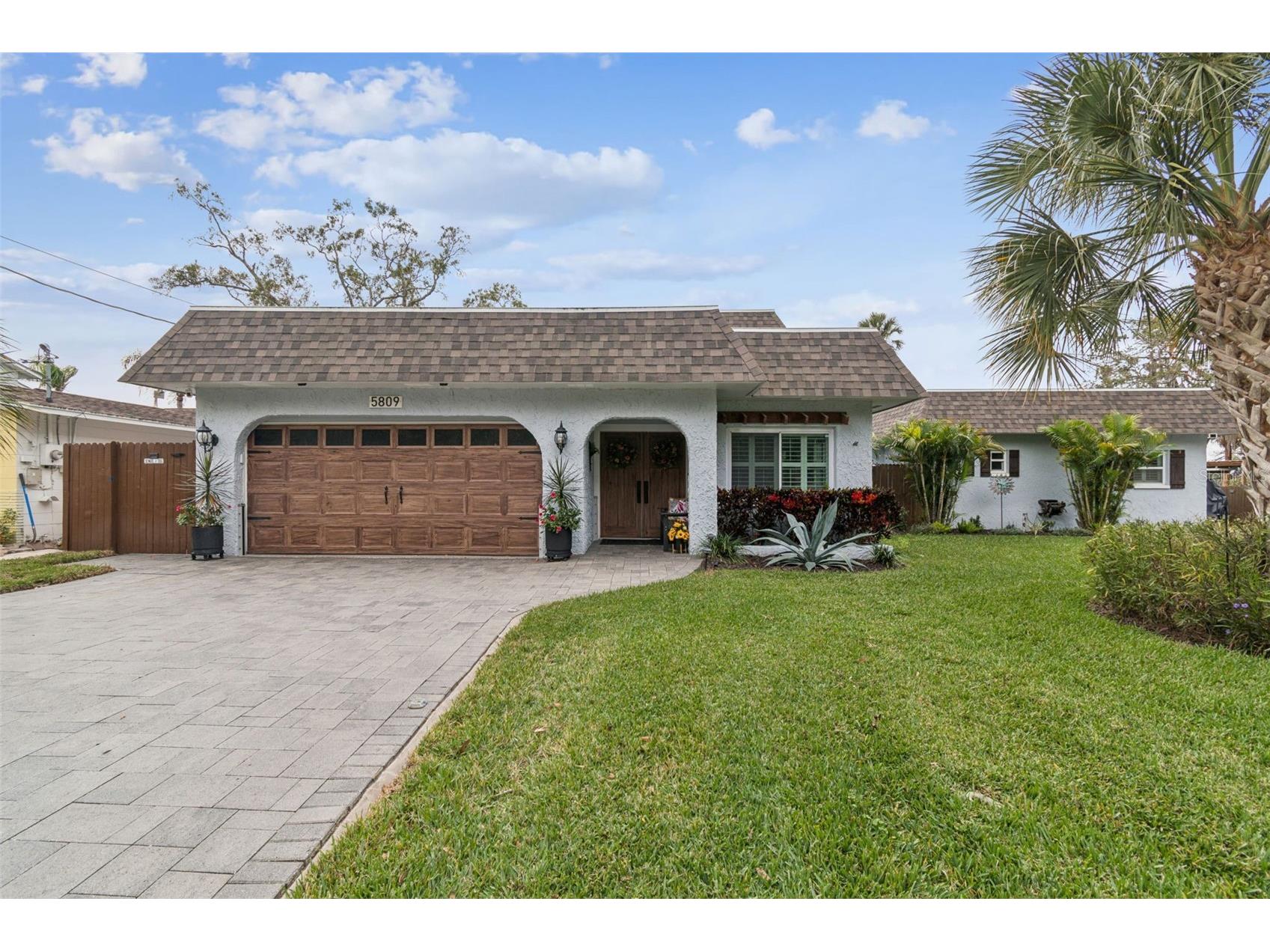 5809 Rio Drive New Port Richey FL 34652 W7881824 image1