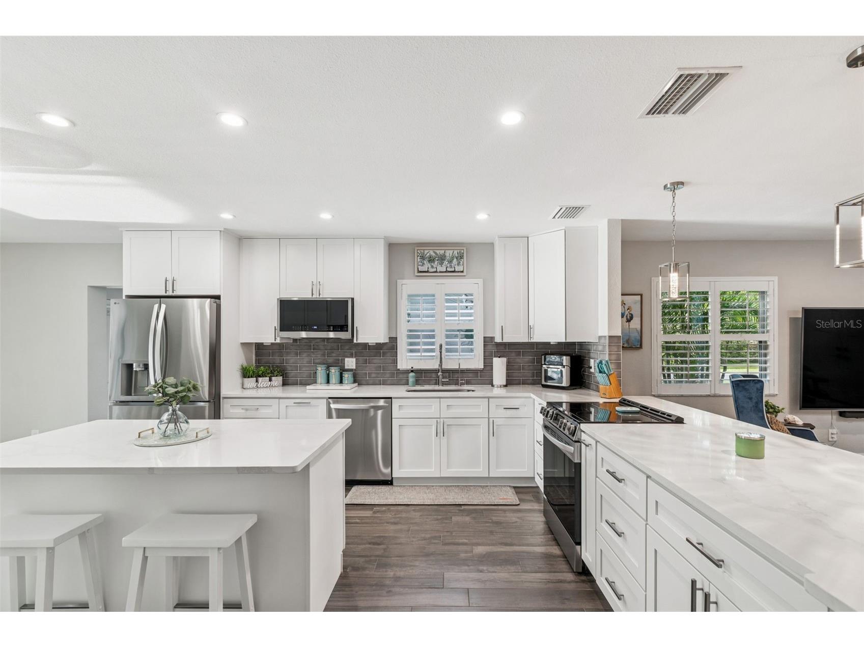 5809 Rio Drive New Port Richey FL 34652 W7881824 image10