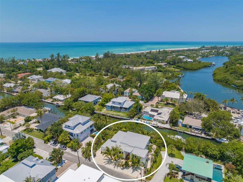 581 De Narvaez Drive Longboat Key FL 34228 A4559589 image1