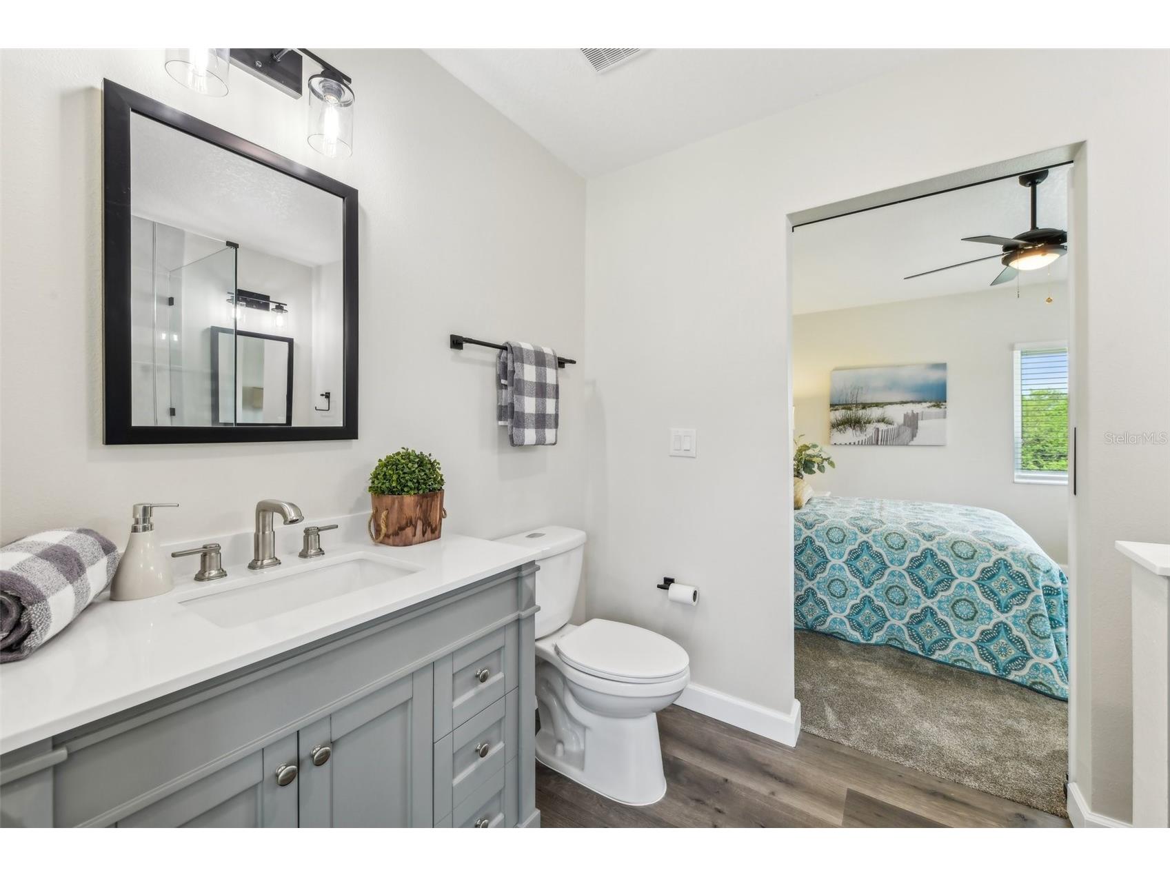 581 Hillside Court Melbourne FL 32935 O6391196 image24
