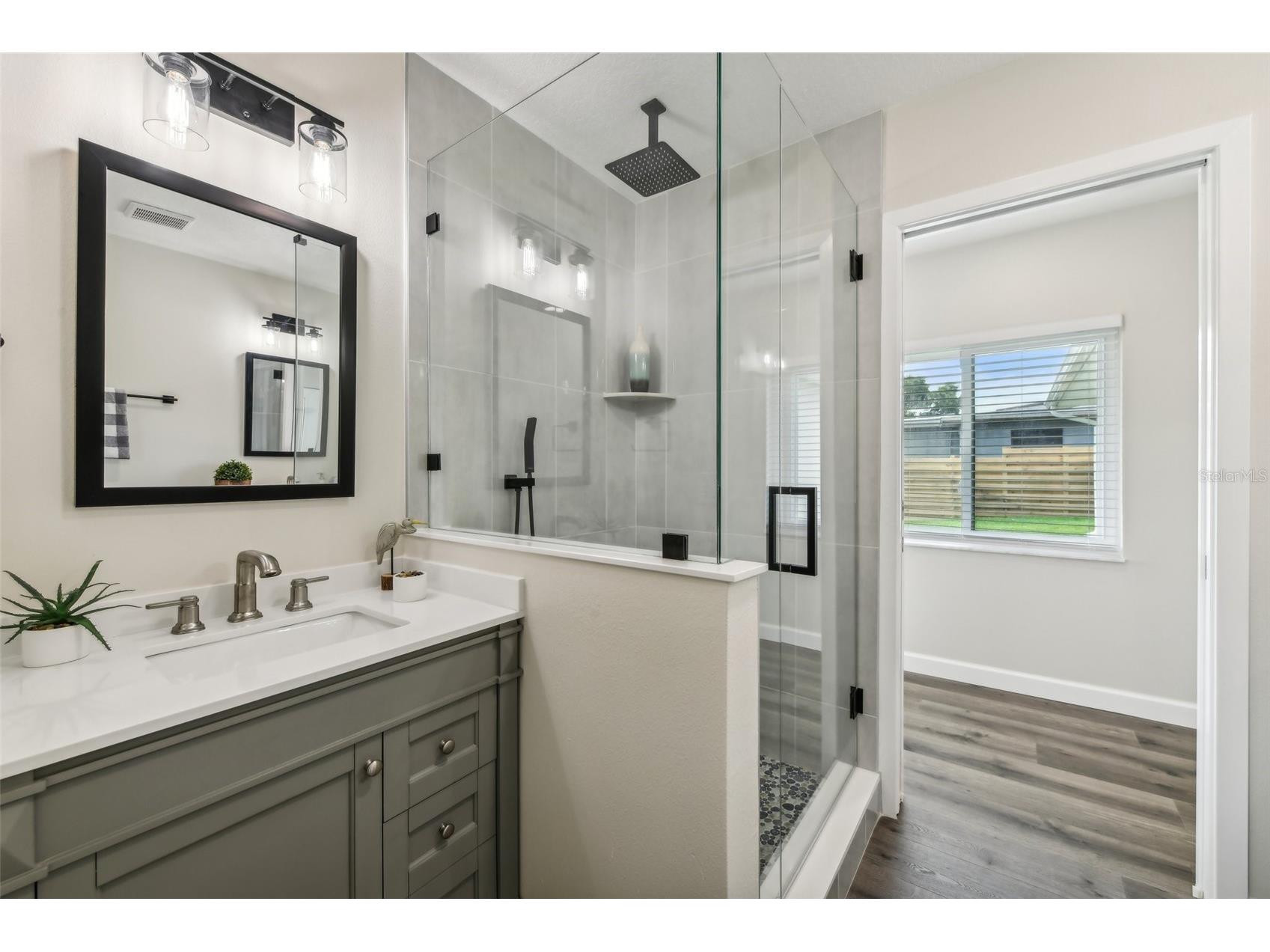 581 Hillside Court Melbourne FL 32935 O6391196 image25