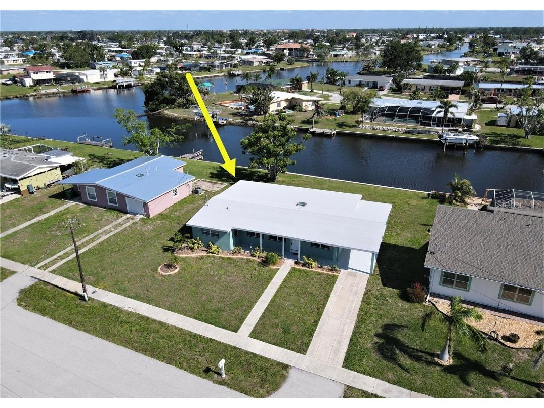581 Lindley Terrace Port Charlotte FL 33952 - NOTSON WATERWAY C7466443 image1
