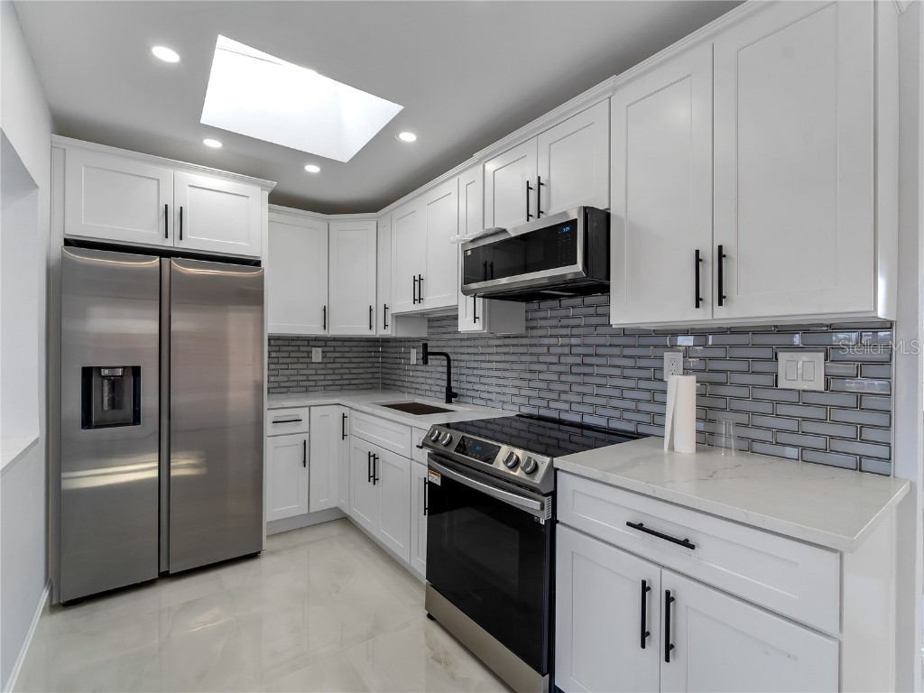 581 Lindley Terrace Port Charlotte FL 33952 - NOTSON WATERWAY C7516333 image10