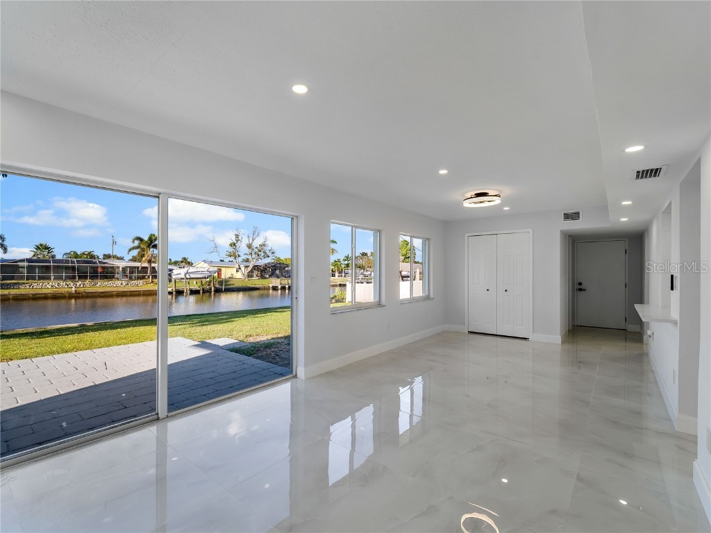 581 Lindley Terrace Port Charlotte FL 33952 - NOTSON WATERWAY C7516333 image13