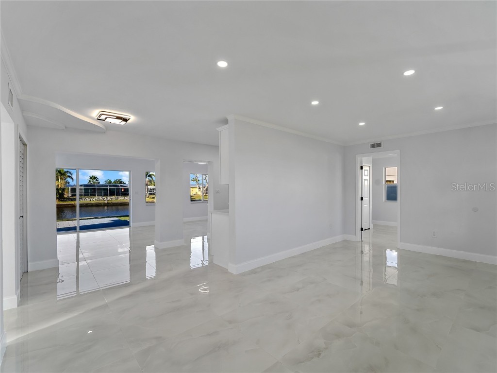 581 Lindley Terrace Port Charlotte FL 33952 - NOTSON WATERWAY C7516333 image8