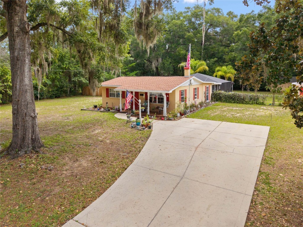 581 NE 44th Avenue Ocala FL 34470 OM704590 image1