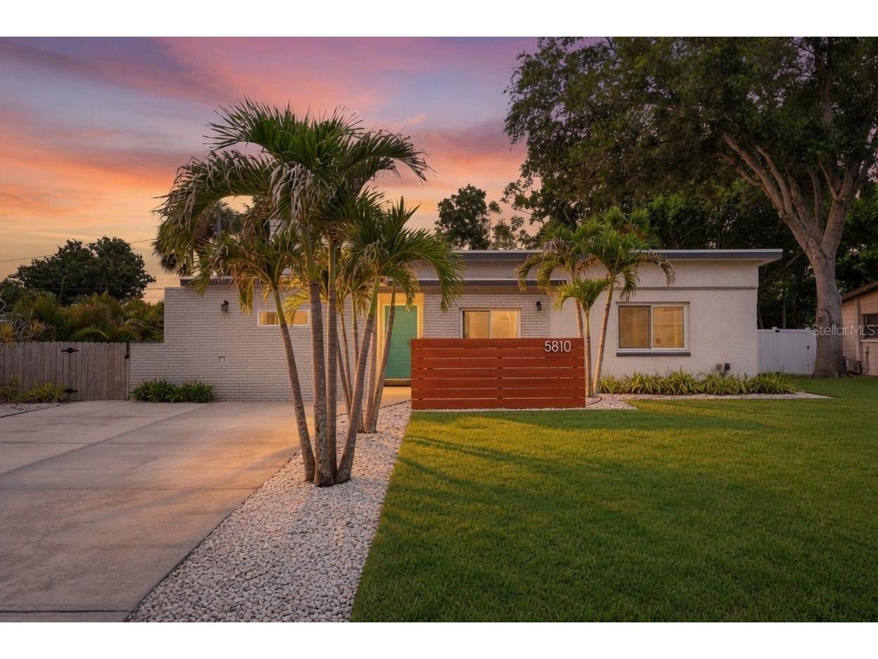 5810 20th Avenue S Saint Petersburg FL 33707 TB8527768 image1