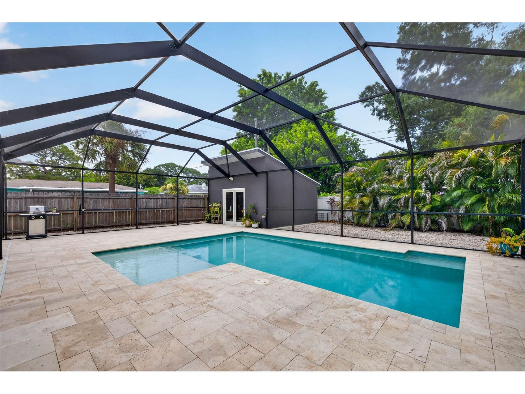 5810 20th Avenue S Saint Petersburg FL 33707 TB8527768 image34