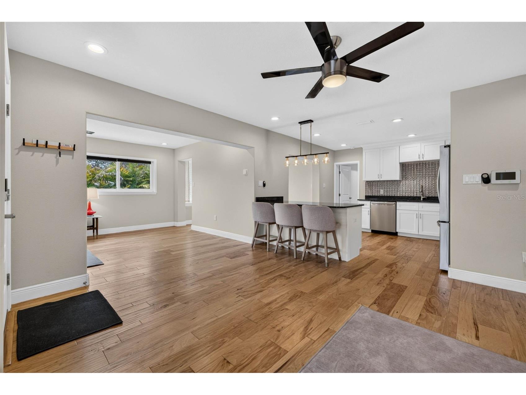 5810 20th Avenue S Saint Petersburg FL 33707 TB8527768 image5