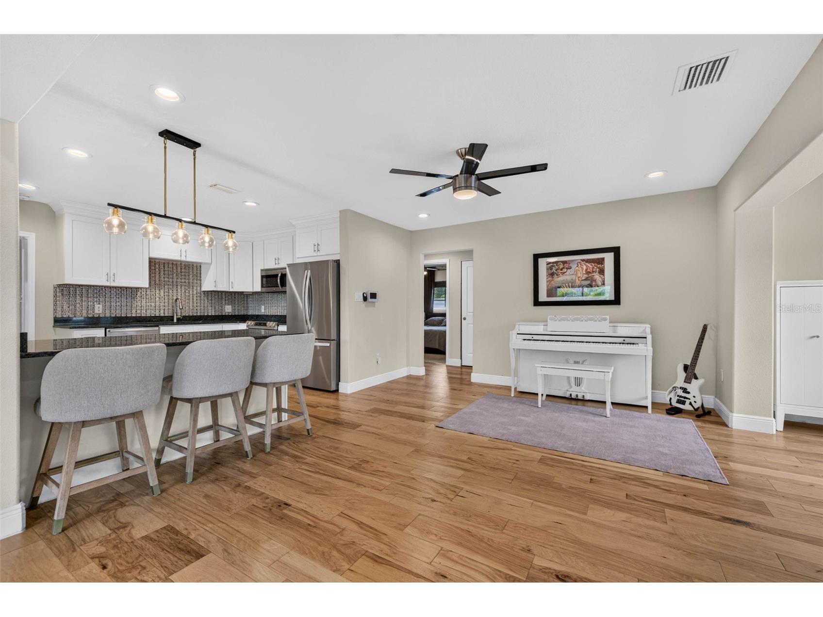 5810 20th Avenue S Saint Petersburg FL 33707 TB8527768 image7