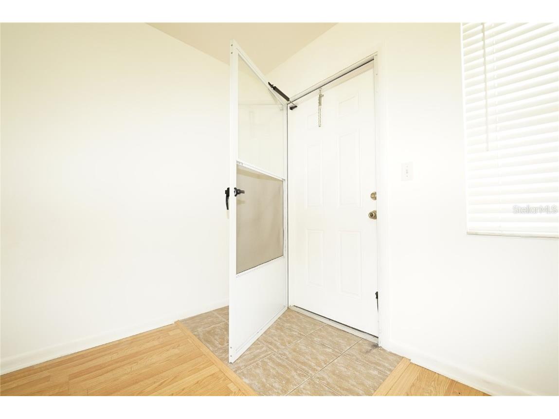 5810 21st Street N #15 Saint Petersburg FL 33714 TB8414611 image18