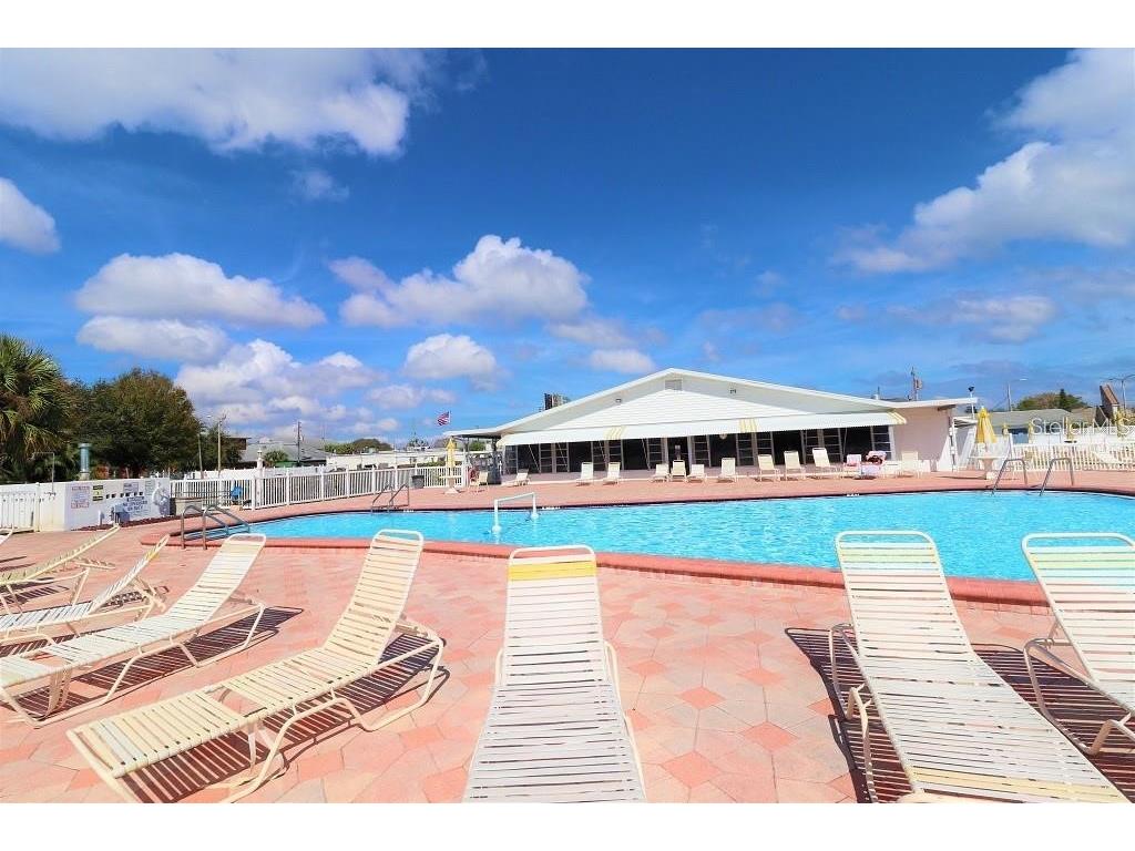 5810 21st Street N #15 Saint Petersburg FL 33714 TB8414611 image2