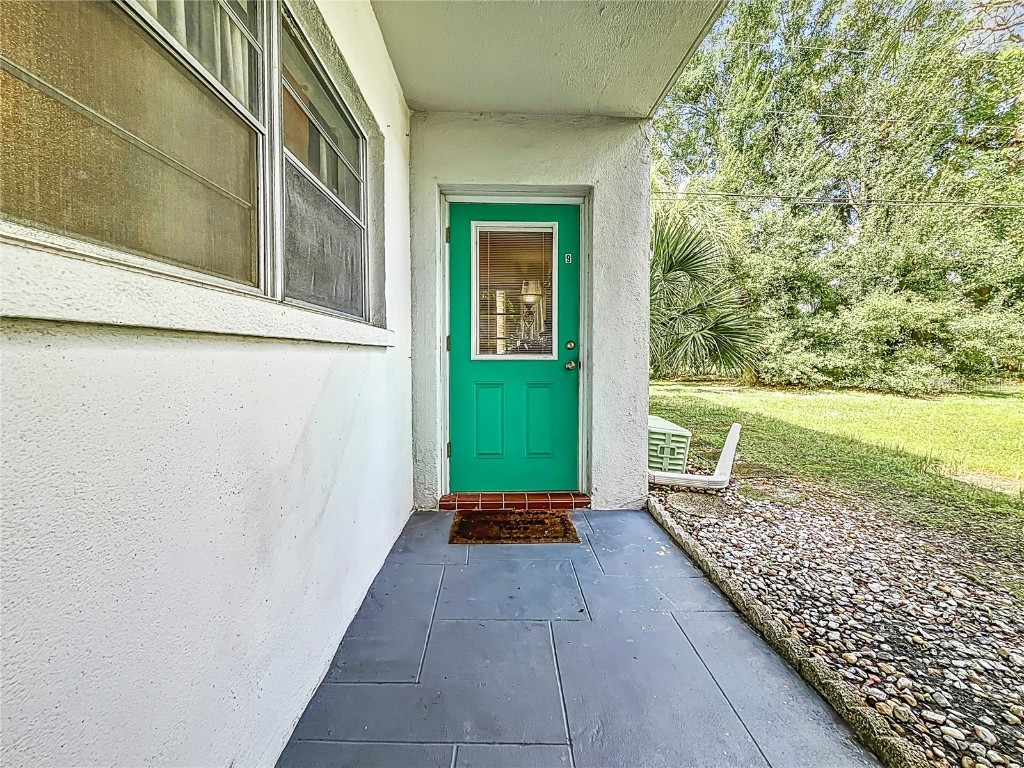 5810 21st Street N #9 Saint Petersburg FL 33714 TB8305683 image1
