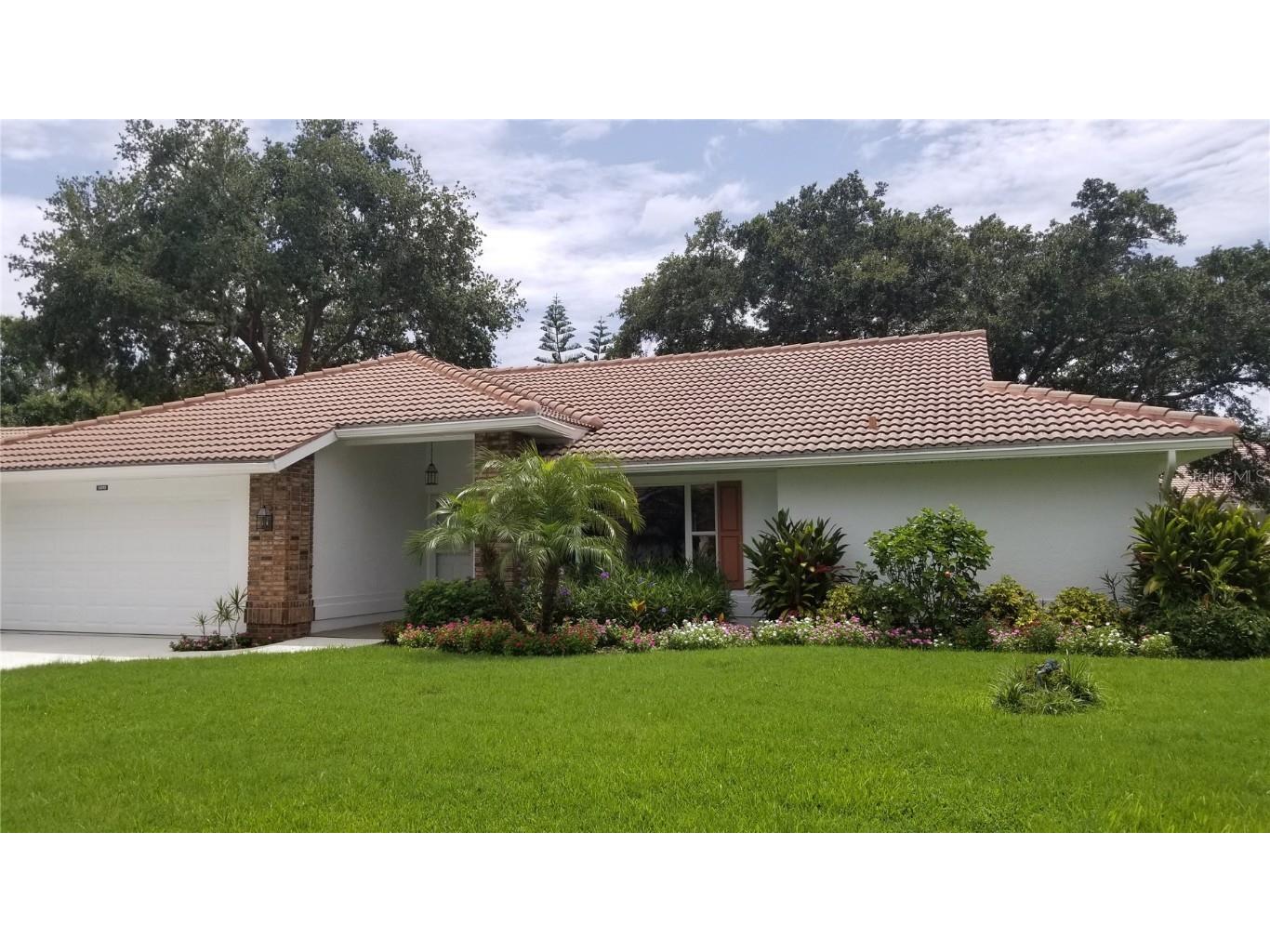 5810 Garden Lakes Majestic Bradenton FL 34203 A4577082 image1