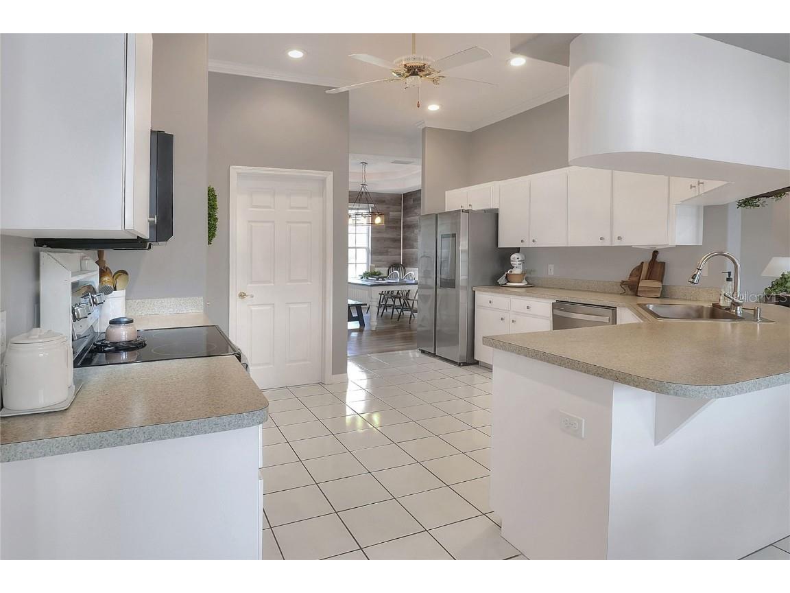 5810 Lake Victoria Drive Lakeland FL 33813 - LITTLE LAKE VICTORIA A4648701 image14