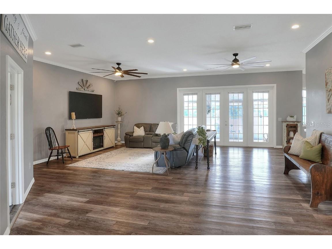 5810 Lake Victoria Drive Lakeland FL 33813 - LITTLE LAKE VICTORIA A4648701 image4