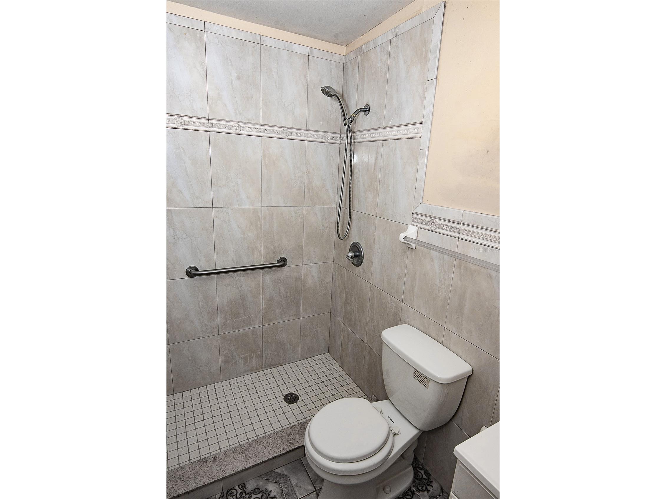 5810 N Thatcher Avenue Tampa FL 33614 TB8507401 image16