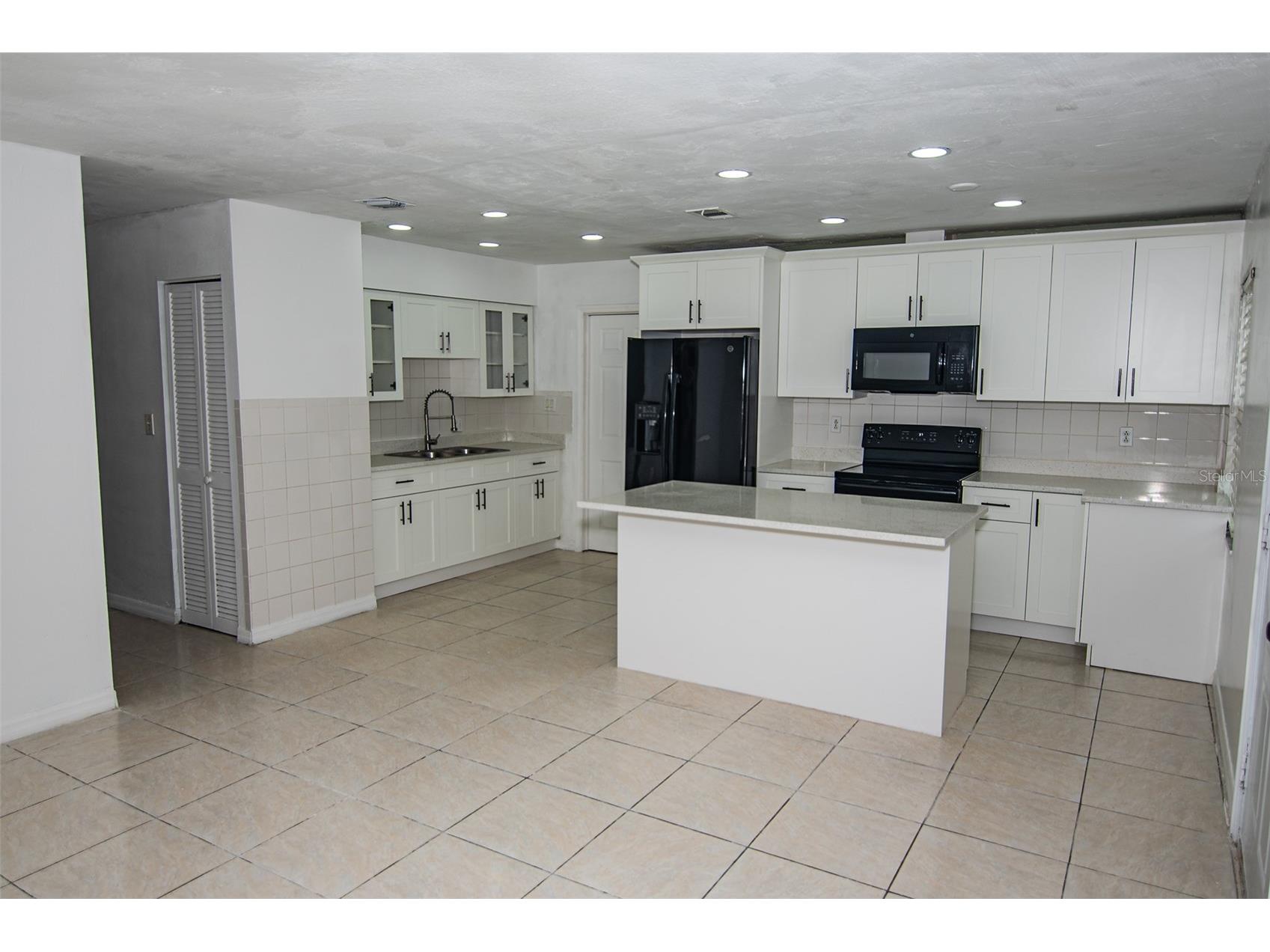 5810 N Thatcher Avenue Tampa FL 33614 TB8507401 image3