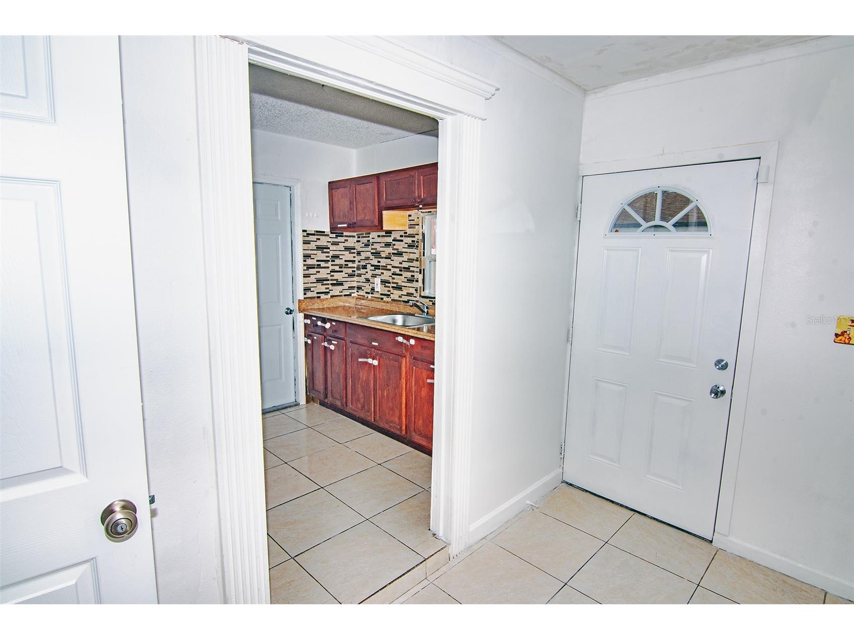 5810 N Thatcher Avenue Tampa FL 33614 TB8507401 image36