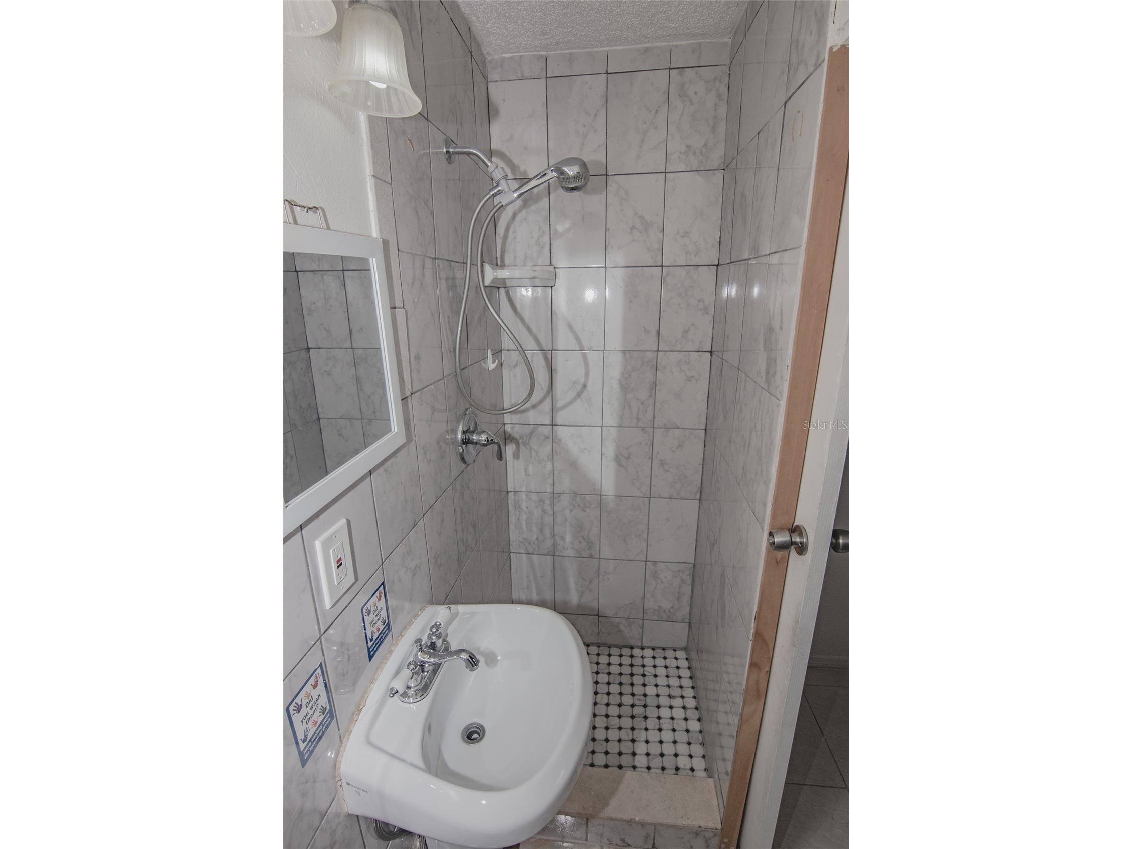 5810 N Thatcher Avenue Tampa FL 33614 TB8507401 image38