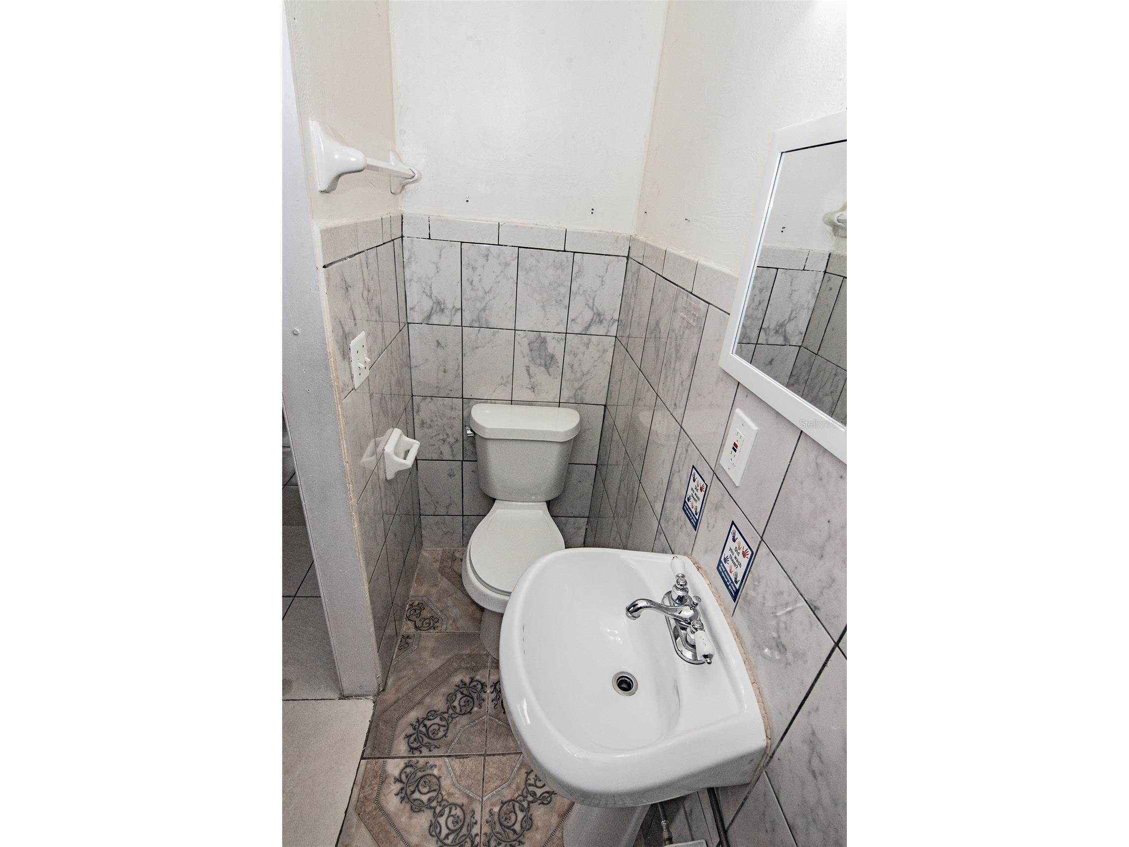 5810 N Thatcher Avenue Tampa FL 33614 TB8507401 image39