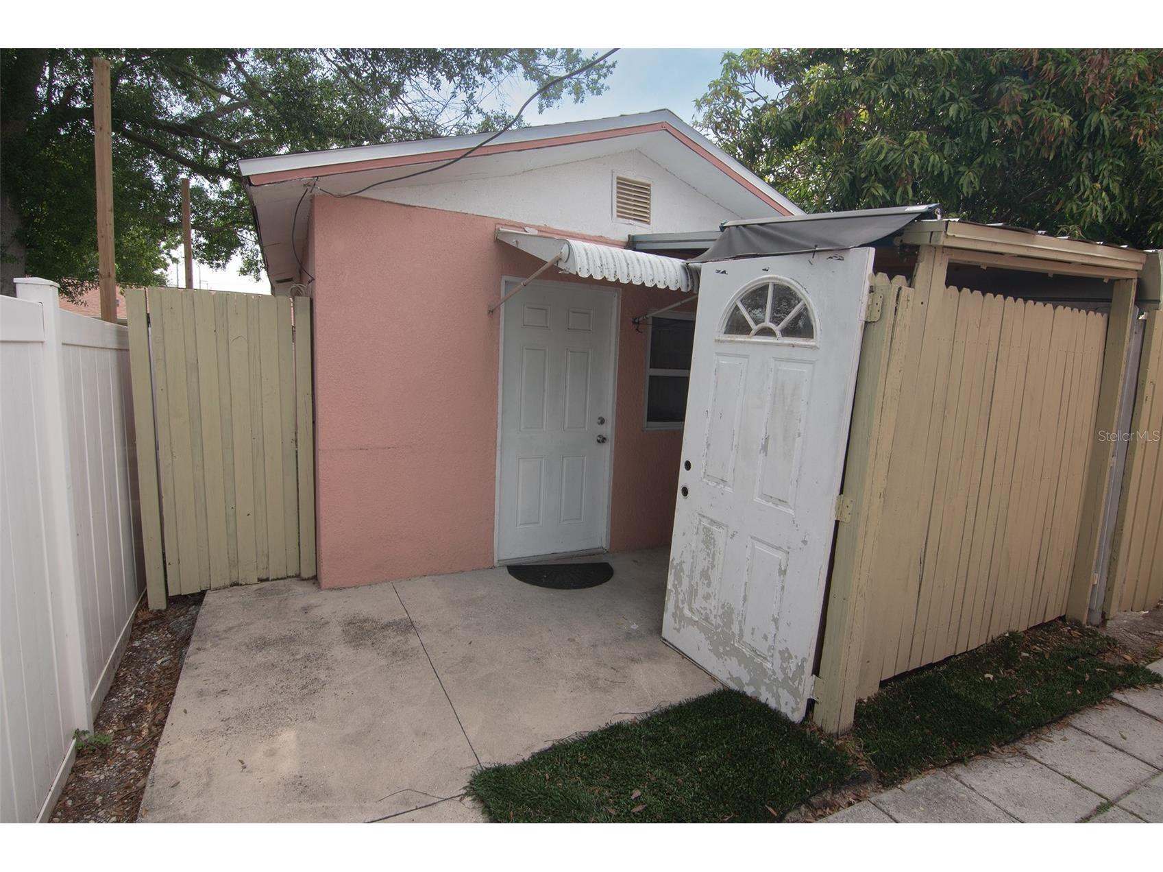 5810 N Thatcher Avenue Tampa FL 33614 TB8507401 image48