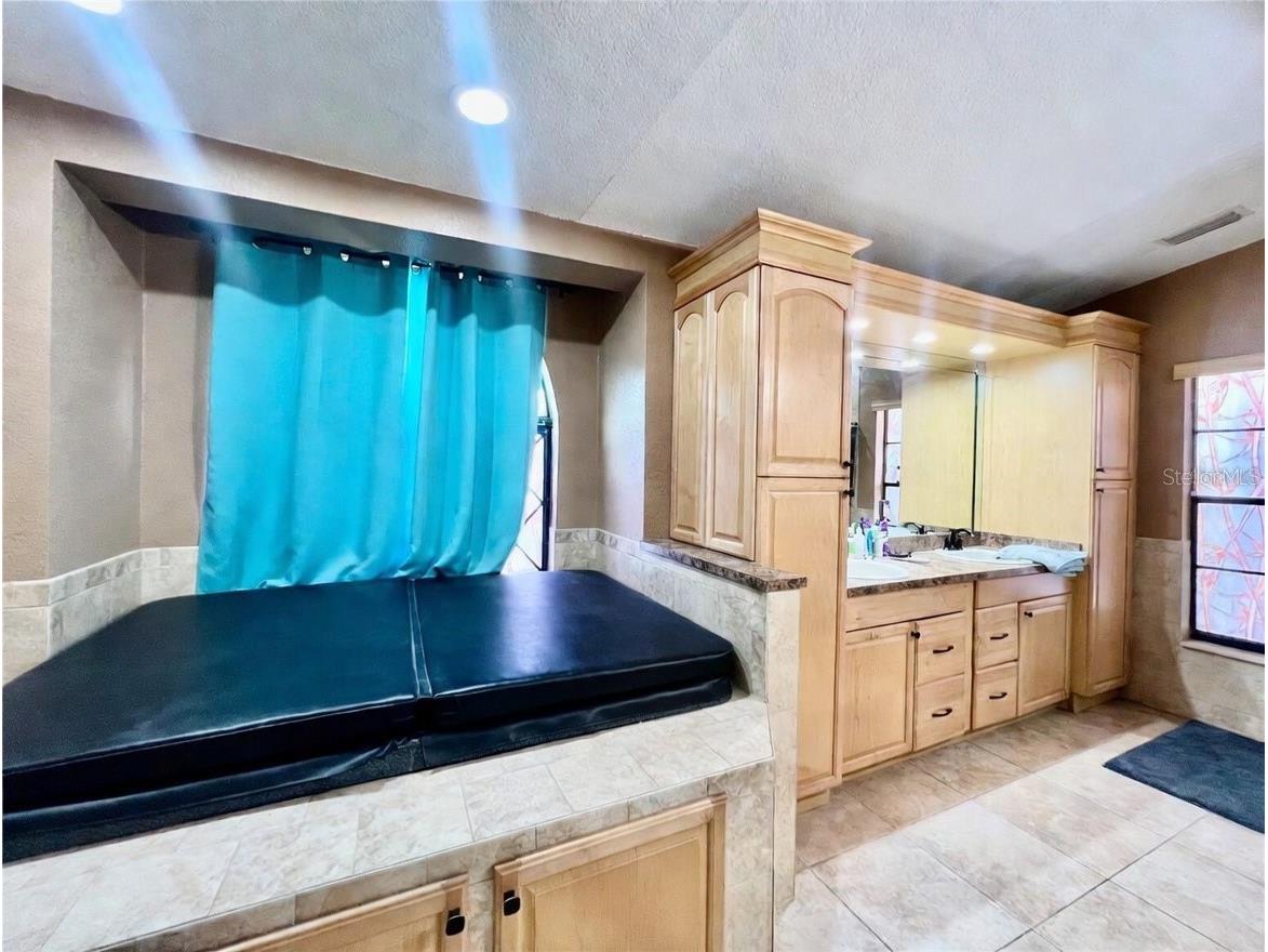 5810 Redhawk Drive New Port Richey FL 34655 TB8493879 image23