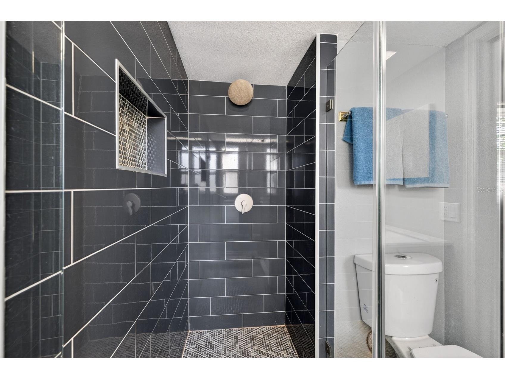 5810 Venetian Boulevard NE Saint Petersburg FL 33703 TB8502953 image19
