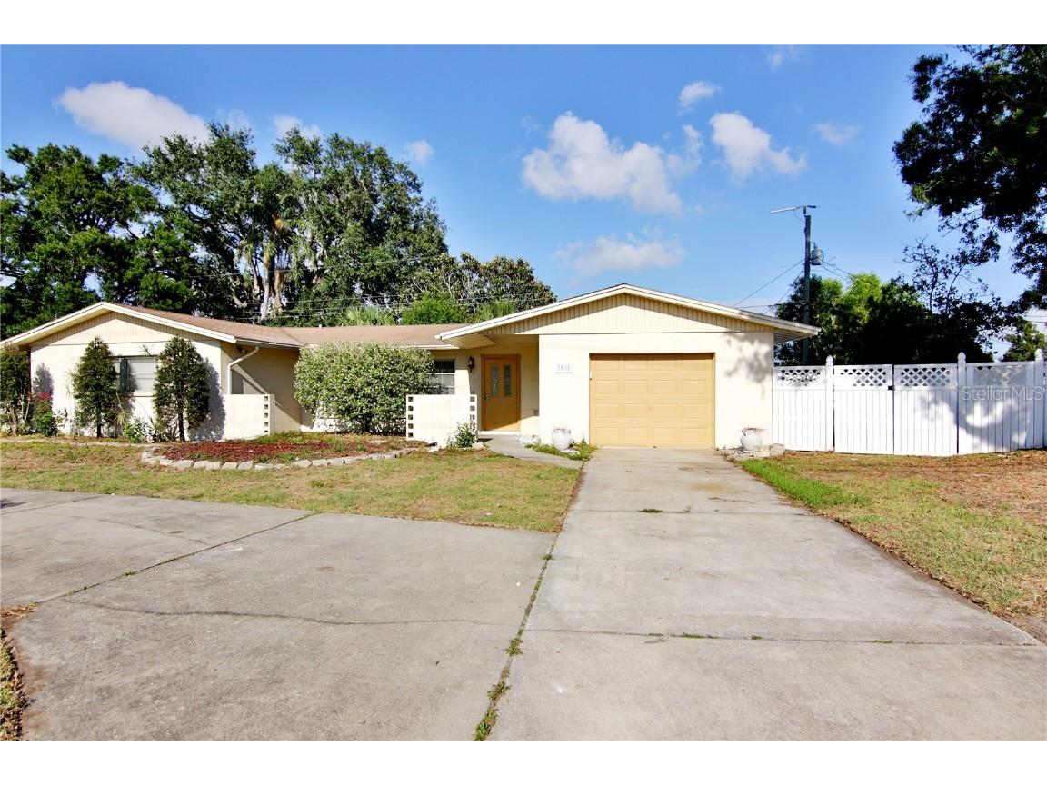 5811 26th Street W Bradenton FL 34207 T3442410 image1