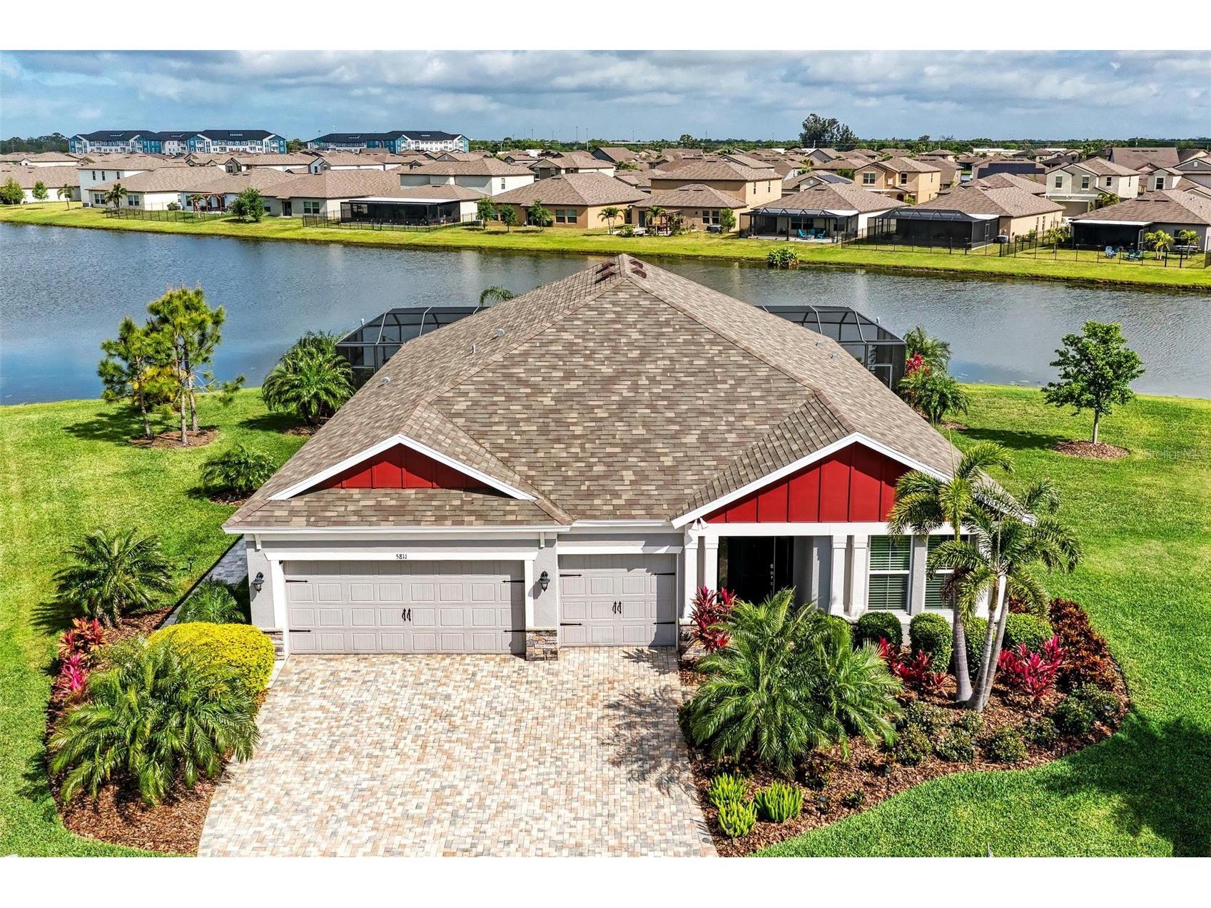 5811 Campina Place Palmetto FL 34221 A4692236 image1