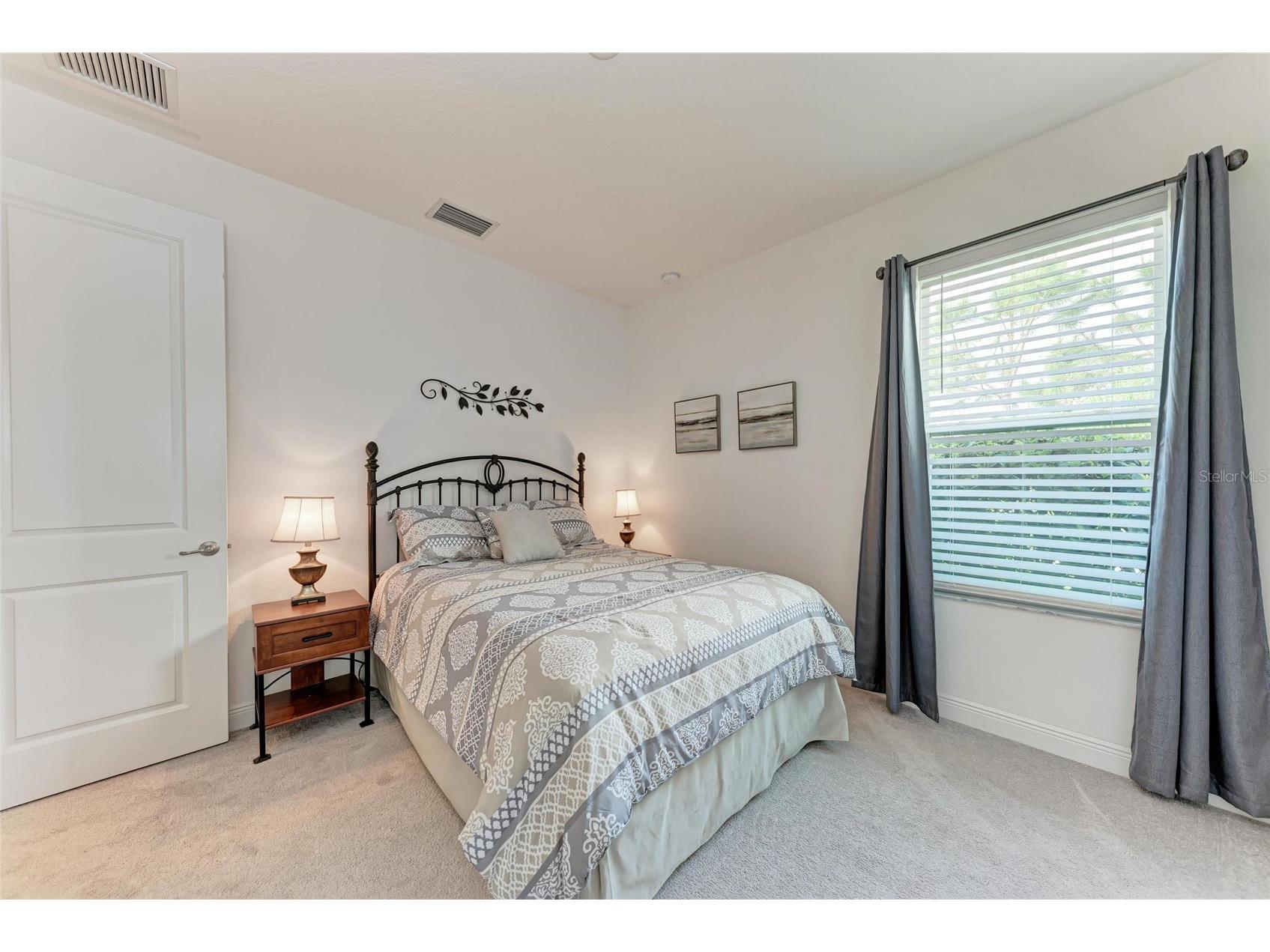 5811 Campina Place Palmetto FL 34221 A4692236 image40