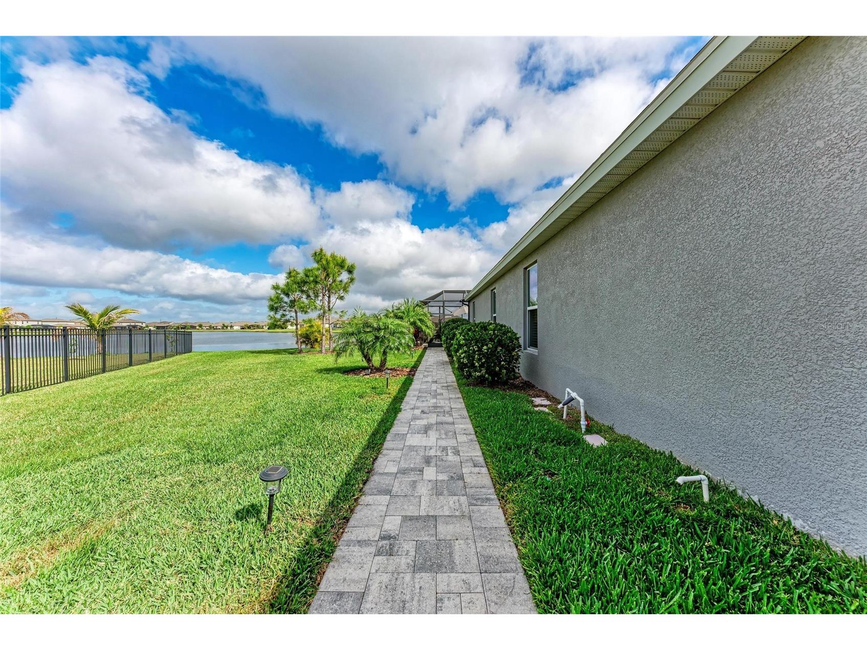 5811 Campina Place Palmetto FL 34221 A4692236 image51