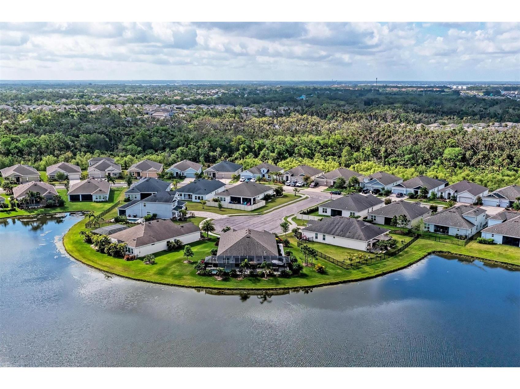 5811 Campina Place Palmetto FL 34221 A4692236 image55