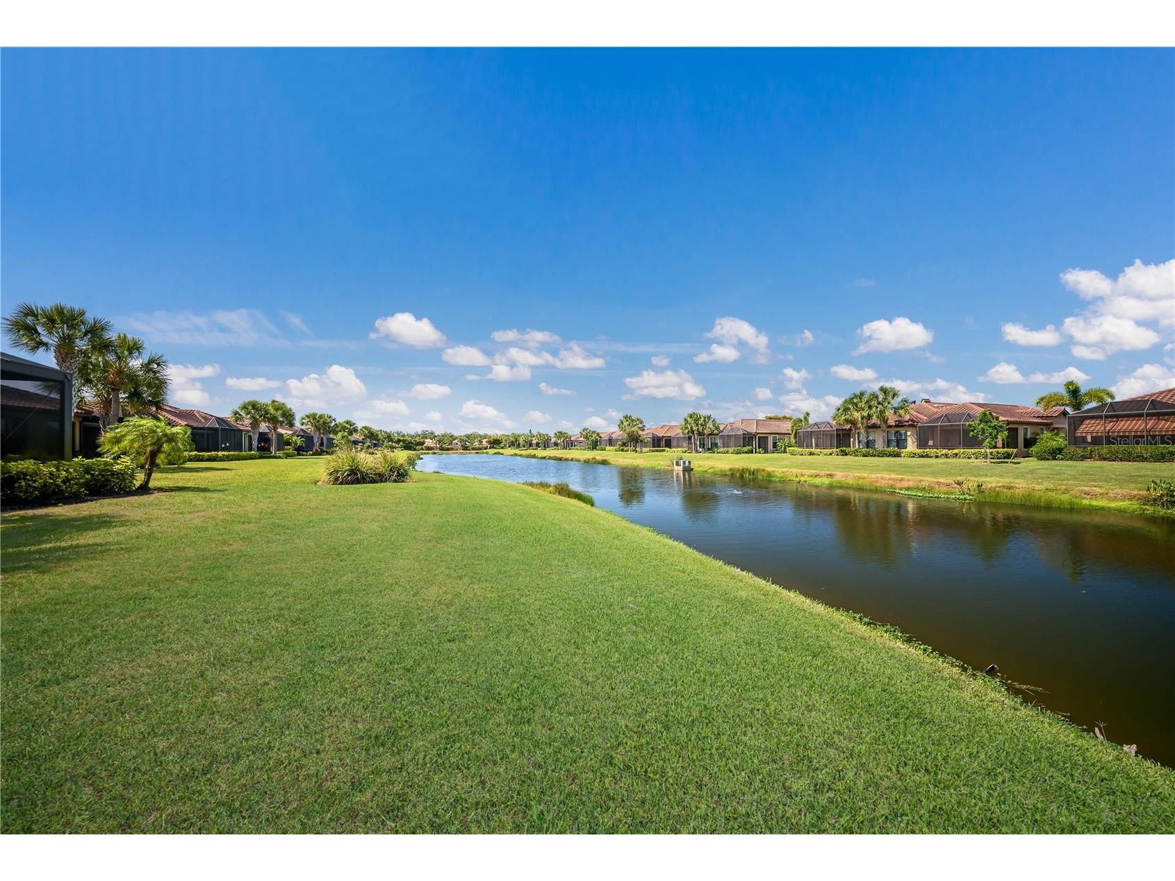 5811 Cavano Drive Sarasota FL 34231 R4911277 image2
