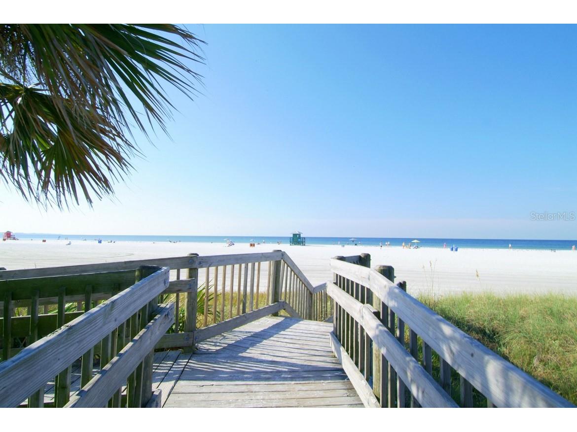 5811 Cavano Drive Sarasota FL 34231 R4911277 image56