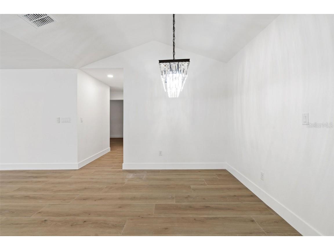 5811 Imperial Key Tampa FL 33615 TB8427795 image18