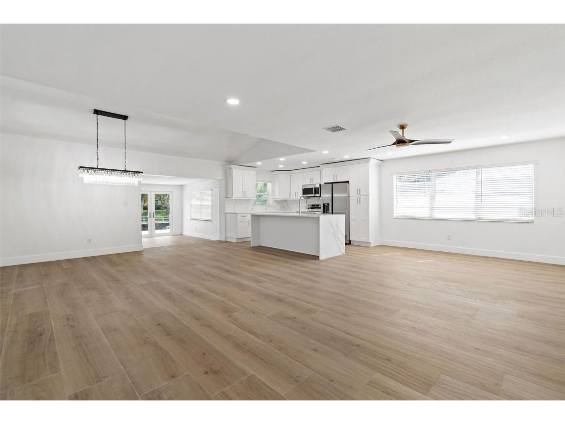 5811 Imperial Key Tampa FL 33615 TB8427795 image9