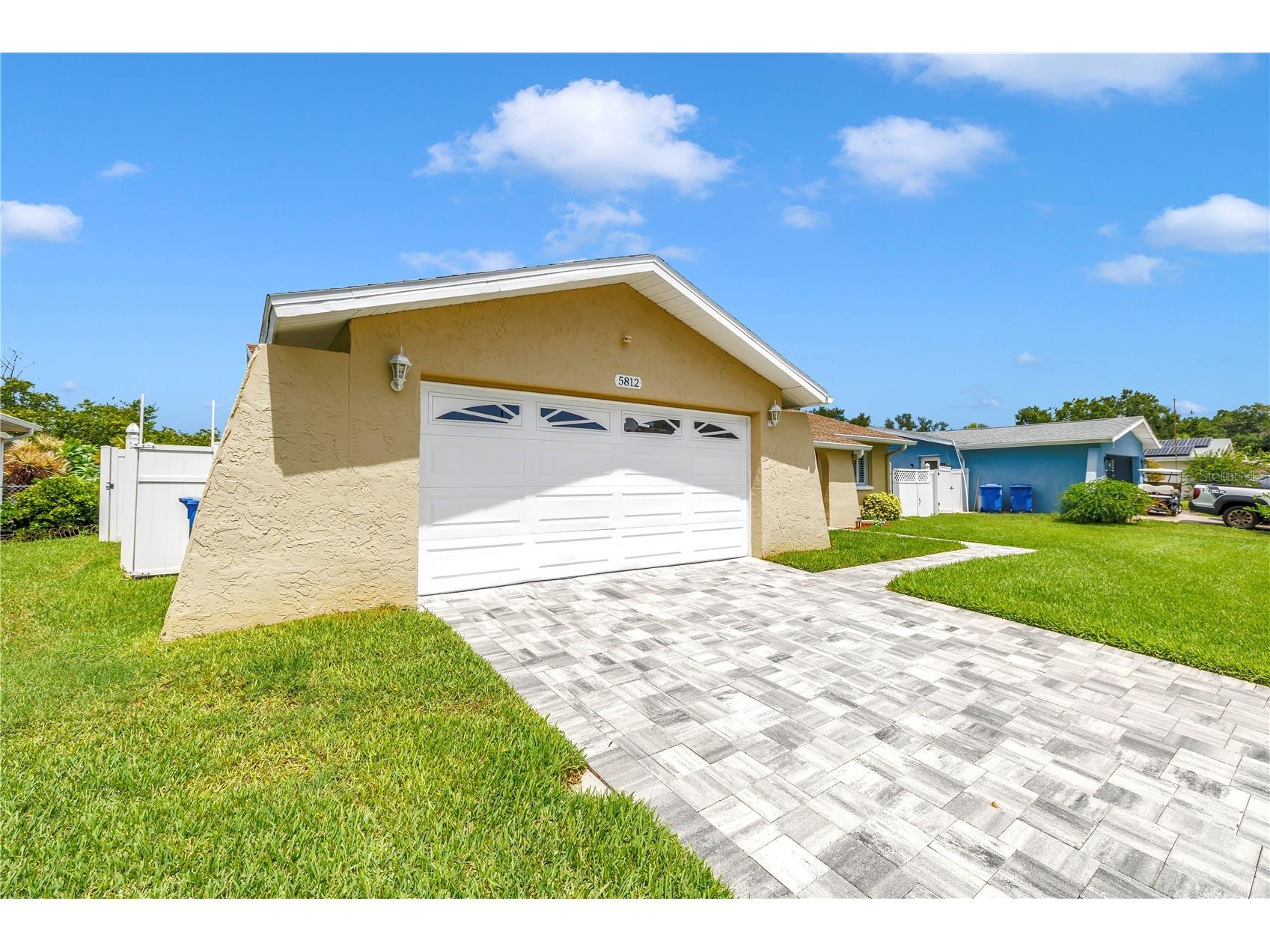 5812 16th Lane NE Saint Petersburg FL 33703 TB8526457 image2