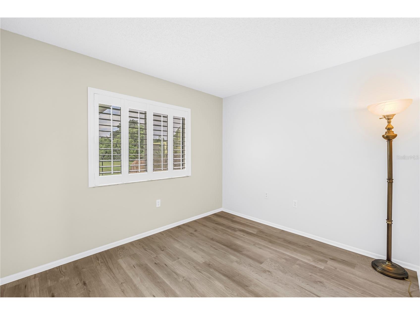 5812 16th Lane NE Saint Petersburg FL 33703 TB8526457 image22