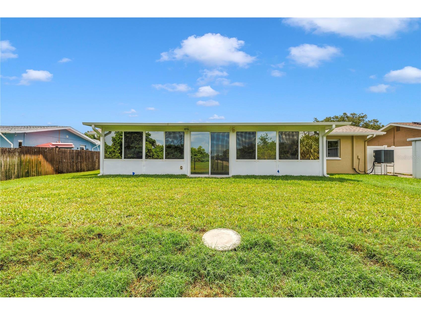 5812 16th Lane NE Saint Petersburg FL 33703 TB8526457 image5