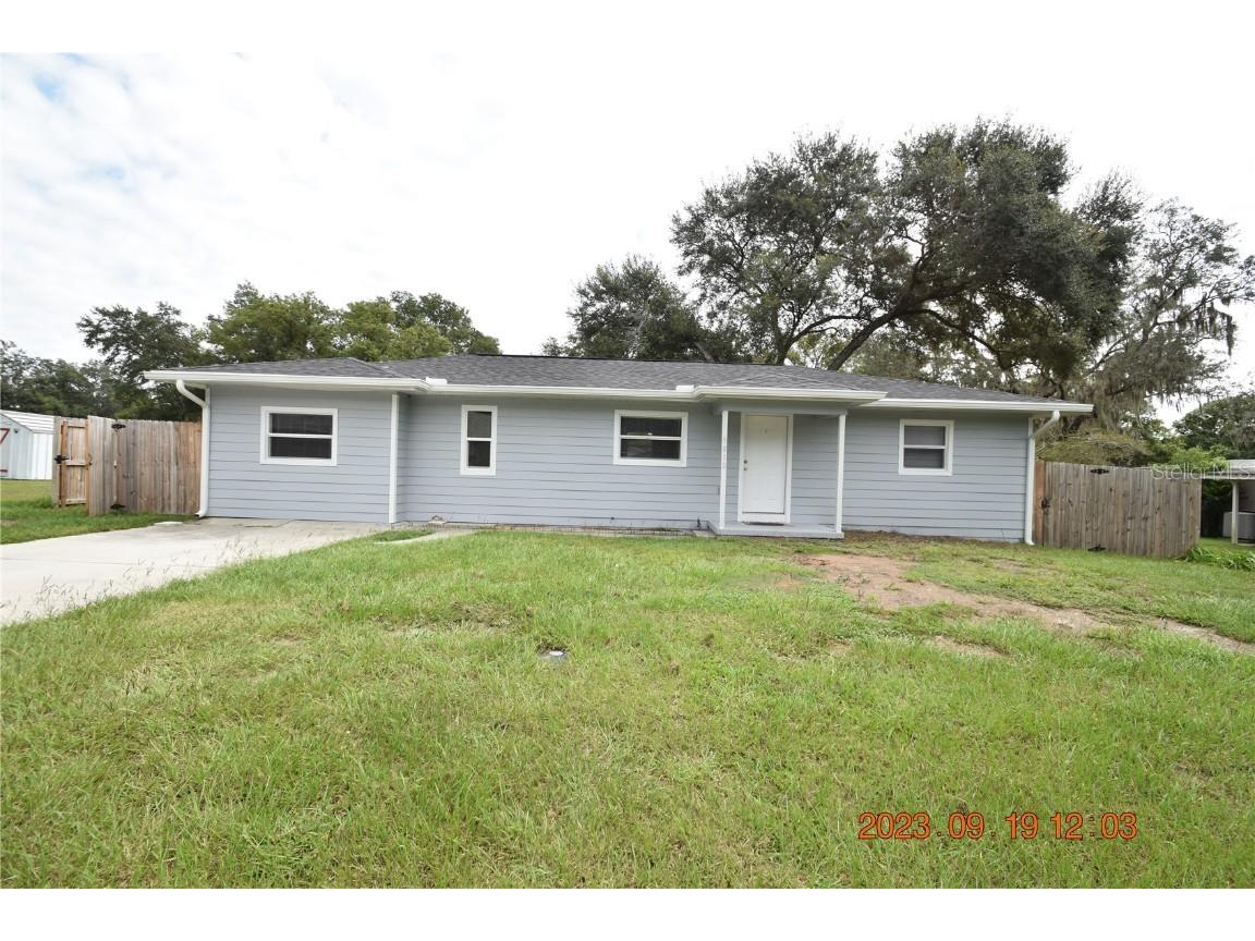 5812 17th Street Zephyrhills FL 33542 T3474158 image1
