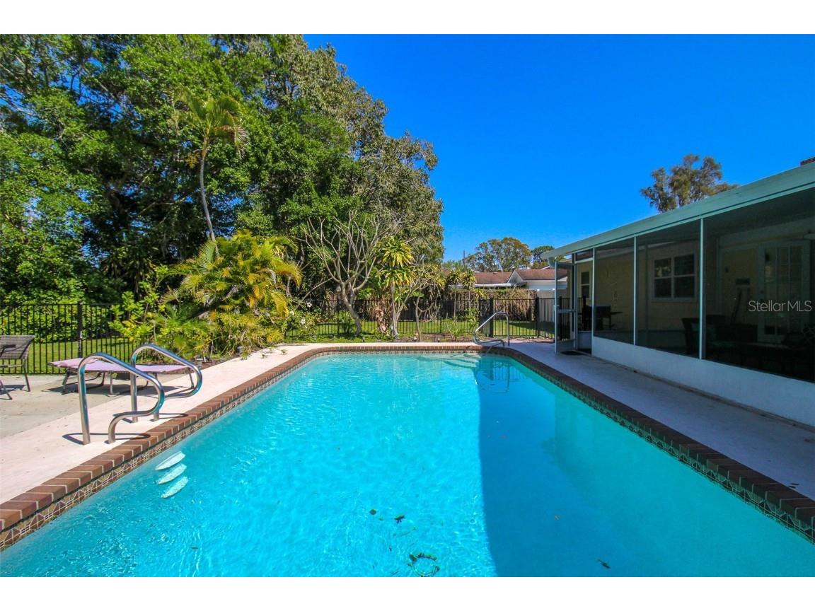 5812 7th Avenue NW Bradenton FL 34209 A4564368 image45