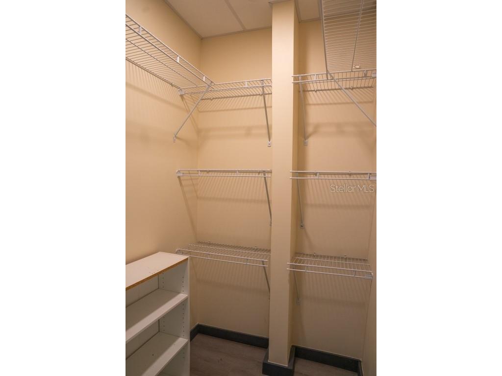 5812 Flori Lane Orlando FL 32808 O6345831 image14