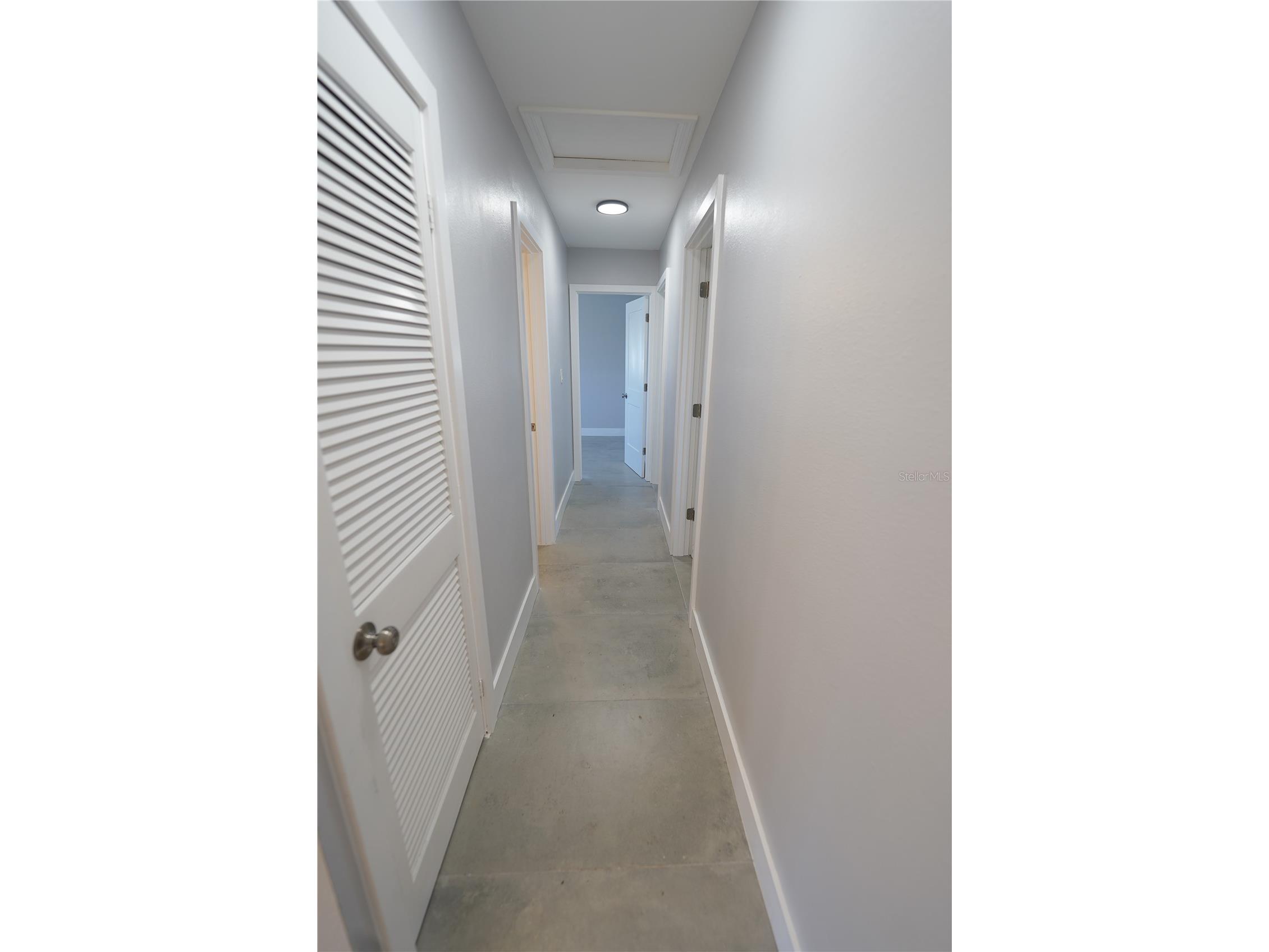 5812 Liverpool Drive Tampa FL 33615 TB8513373 image51