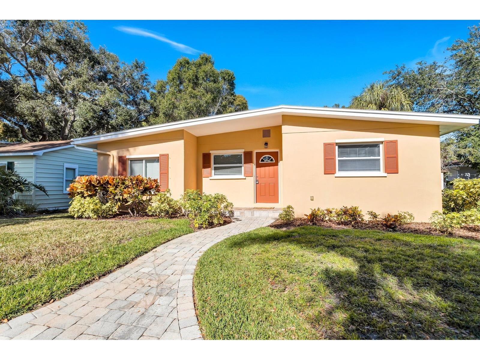 5813 27th Avenue S Gulfport FL 33707 TB8528025 image1