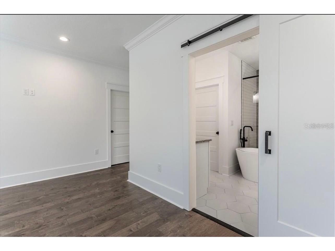5813 N 18th Street Tampa FL 33610 TB8514079 image26
