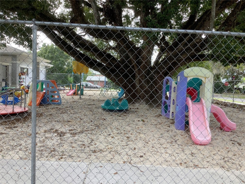 5814 8th St Zephyrhills FL 33542 TB8445750 image5